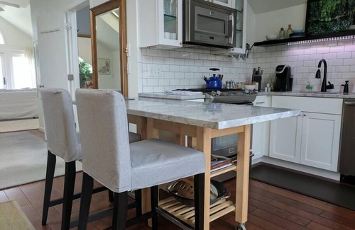 Swampscott Apartment | Gorgeous Oceanfront Penthouse