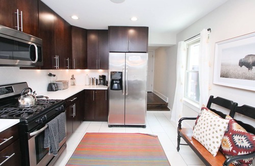 Pennsport House | Gorgeous! Parking! Park Front! - Perfect Center City Location!