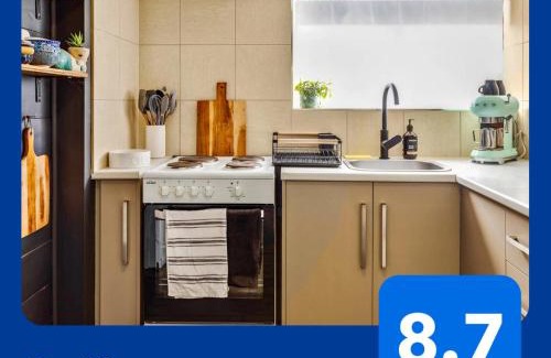 Victor Harbor House | Gorgeous Renovated Cottage in Heart of Victor