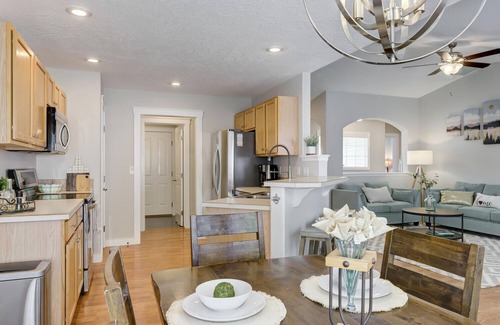 Boise House | Gorgeous Single Level, 2 King Beds & Walking Paths