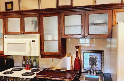 South Shore Apartment | Gorgeous turn key apartment located in Lake Las Vegas Resort on golf course