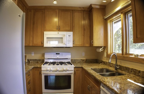 Mountain Club Cabin | Gorgeous Views from this 3-bed, 2-bath home in the pines - 10 min to Prescott