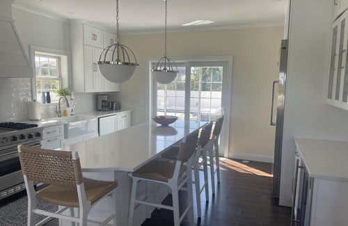 Town of Southampton House | Gorgeous waterfront home "between the bridges" on Dune Road in Westhampton Beach