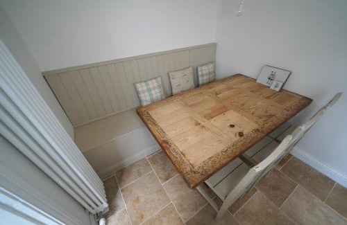 Carnlough House | Gortnagory Cottage Carnlough