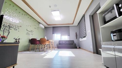 Sokcho House | Goseong Deulggot Stay Private House