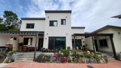 Sokcho House | Goseong Deulggot Stay Private House