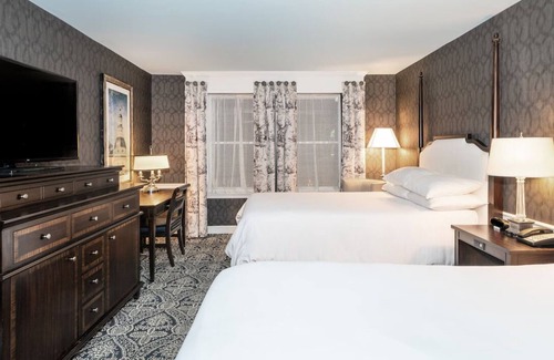 Historic District Hotel | Governor Calvert 2 Double Beds, Historic Inns, Gym Access, Near Naval Academy