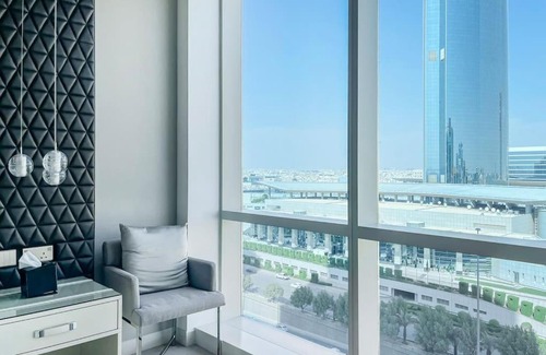 Al Olaya District Apartment | GR Elite- Damac Studio with Kingdom Tower View
