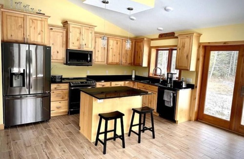 Itasca County House | Gracie- A spacious house near Swan Lake!