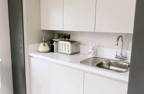 Wimborne Other | Grade 2 Listed Farmhouse close to beaches and New Forest