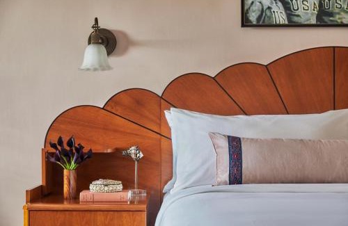 University District Hotel | Graduate by Hilton Seattle