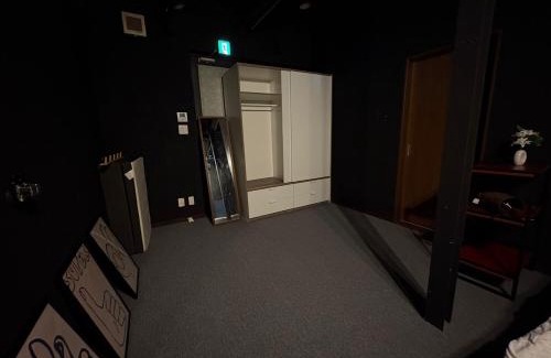 Motomatchi Apartment | gRAKU 3