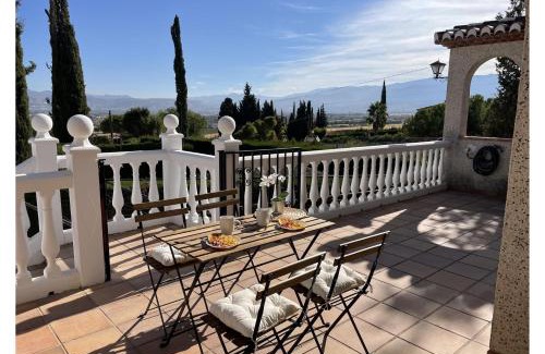 Las Gabias Villa | Granada Sights