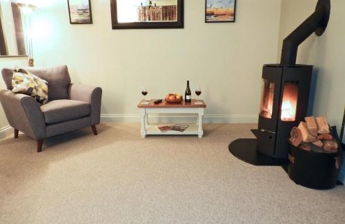 Hopton on Sea House | Granary Cottage