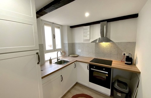 Bas-Vernet Apartment | Grand Appartement, Très bon Standing