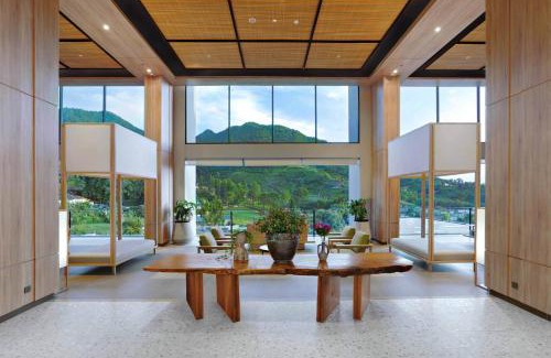 Cipanas Hotel | Grand Aston Puncak Hotel & Resort