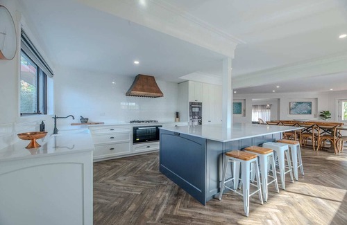 Dubbo House | Grand Entertainer - Pool & Spa, Ultimate Getaway