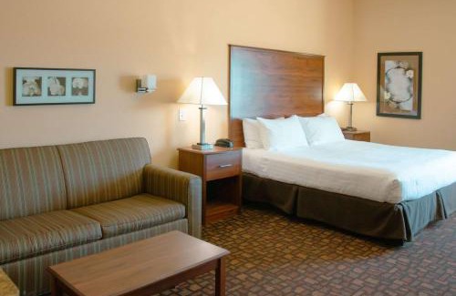 Grand Forks Hotel | Grand Forks Lodge and Suites