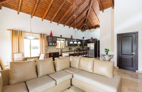 Los Cerros Hotel | Grand Laguna Beach Properties by Calisto Stays