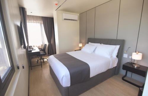 Belize City Hotel | Grand Resort & Residences