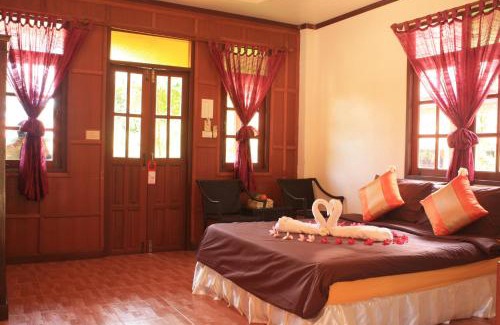 Haad Pleayleam Resort | Grand Sea Beach Resort