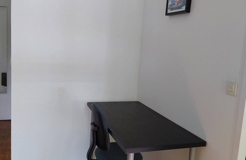Grenoble City Centre Apartment | Grand Studio Centre Ville Proximité Gare Avec Garage
