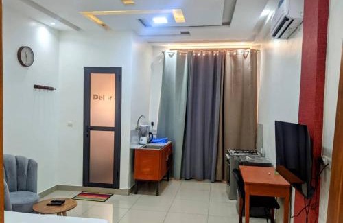 Abomey-Calavi Apartment | Grand studio meublé bien équipé