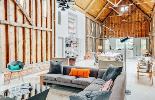 Chelsworth House | Grand Suffolk Barn Conversion