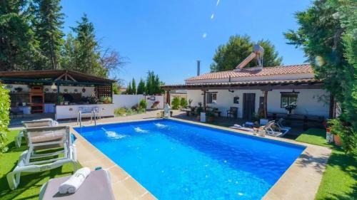 Chimeneas Villa | Grand Villa in Chimeneas, pool