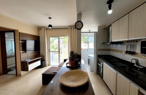 Regiao Urbana Homogenea X Apartment | Grande Apt no CeNtRo c/cozinha completa varanda