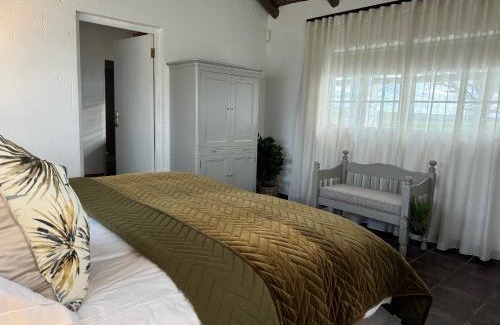 Still Bay Ski Chalet | Gratitude Wellness Village - The Cottages