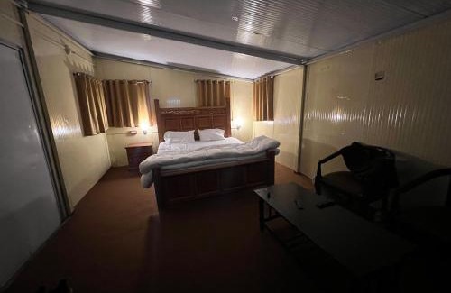 Sharda Hotel | Graystone lodges