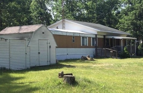 Irons House | Great for big group! House on 10 acres!