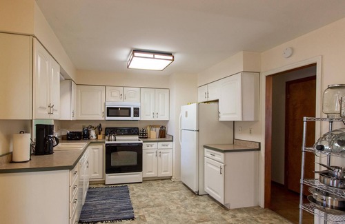 Bloomington House | Great for families, graduation or IU sporting events