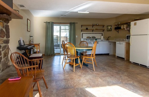 Bloomington House | Great for families, graduation or IU sporting events