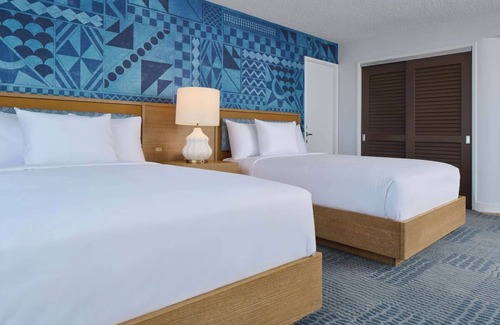 Waikiki Hotel | Great for Groups! 3 Comfortable Units, Near to Honolulu Zoo!