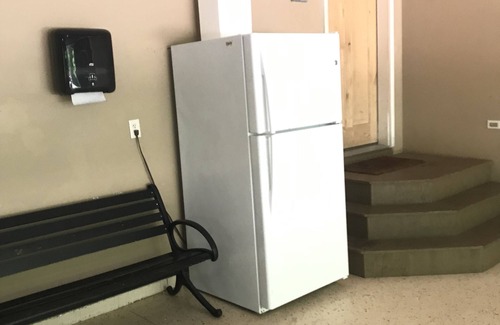 Spicer House | Great For Large Groups! Secluded Fall retreat in the Woods!