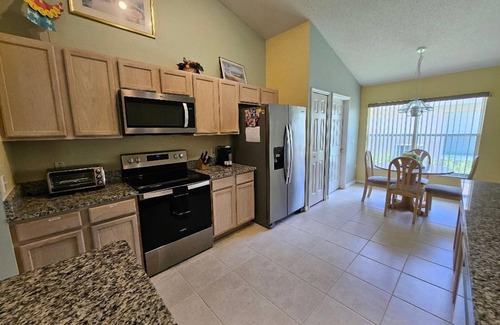 Bridgewater Crossing House | Great home with conservation view in Davenport 324