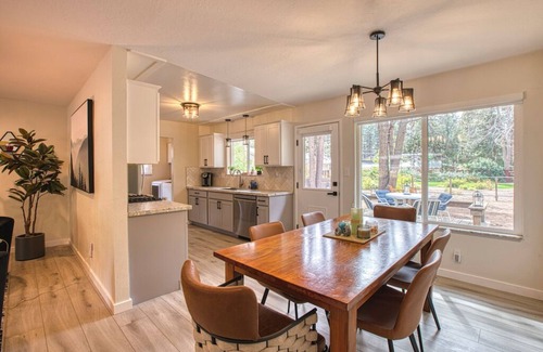 Bijou Park House | Great location! Completely updated 3 bedroom 2 bath home on Bijou golf course