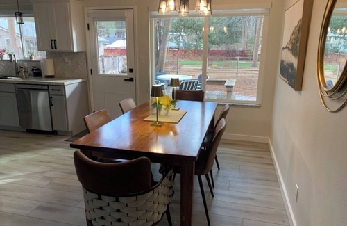 Bijou Park House | Great location! Completely updated 3 bedroom 2 bath home on Bijou golf course