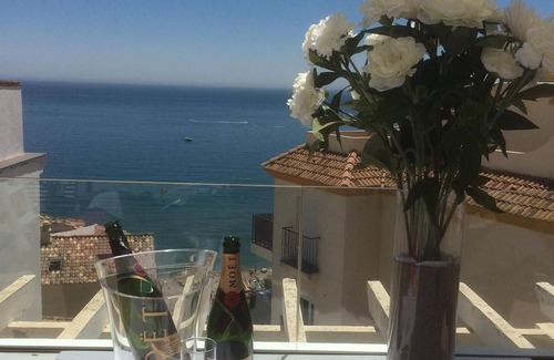 La Capellania House | Great Townhouse 400m from the Beach with Sea View, Wi-Fi and Air Conditioning