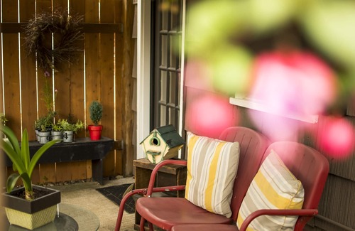 Northeast Neighbors Cottage | "Great Value! Cozy Room w/Private Bath, Parking & Patio"