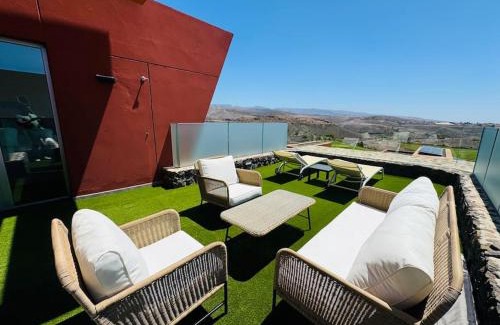 Salobre Villa | Green 14 Ocean view retreat by CanaryScape