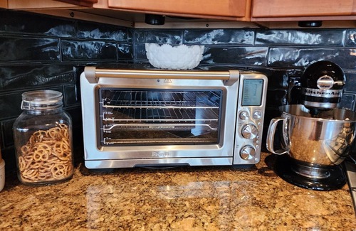 Spicer Cottage | Green Lake home with a shallow sandy beach on the north shore.