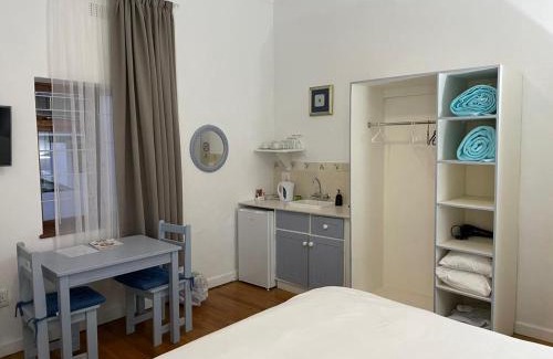 Robertson House | Green Olive Guesthouse