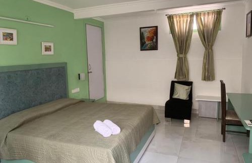 Meerut Apartment | Green Serene Abode