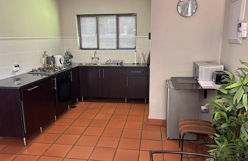 White River House | Greenway woods Self Catering unit no 9, WhiteRiver