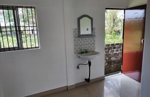 Jorhat House | Greenwood Cabins Maroon House