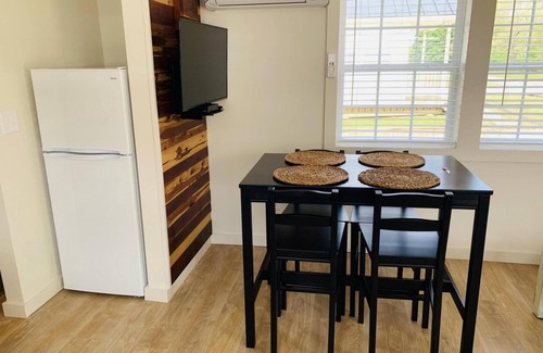 Altamont House | Greeter Falls Lodge 6