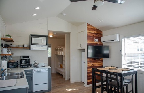 Altamont Cottage | Greeter Falls Lodge Cottage #6